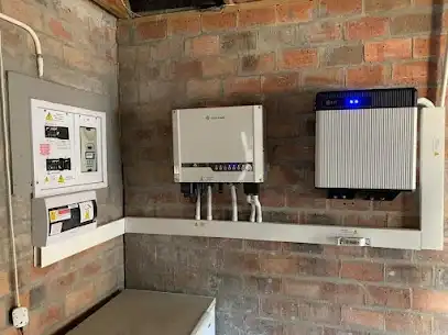 Electrician at work in Tokai